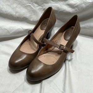 Frye Lois Mary Jane Women’s Leather Heels